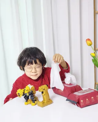 마미요 대용량 플레인 아기물티슈 베이직 캡형 100매 * 10개 — 5점을 준 리뷰어가 2022년 12월 올린 사용 사진