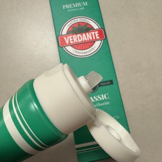 [구매평]베르단테 고불소 충치 치석케어 잇몸치약, 100ml, 3개 — 5점을 준 리뷰어가 2025년 6월 올린 사용 사진
