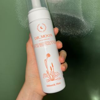 MF프리 [닥터문] 유산균 락토케어 질경초 여성청결제 200ml (폼타입) — 5점을 준 리뷰어가 2022년 7월 올린 사용 사진