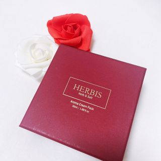 약손명가코스메틱 헤르비스 아로마 크림팩 50ml — 5점을 준 리뷰어가 2021년 4월 올린 사용 사진