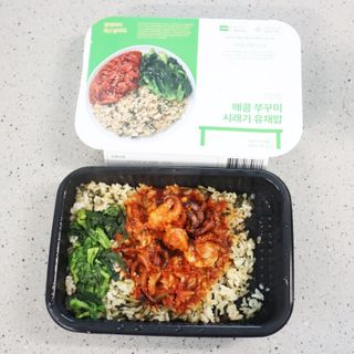 직탁 식단관리 3종 도시락(꼬막 듬뿍 곤드레비빔밥, 알리오올리오 불고기오믈렛, 매콤쭈꾸미 시래기유채밥) — 5점을 준 리뷰어가 2022년 7월 올린 사용 사진