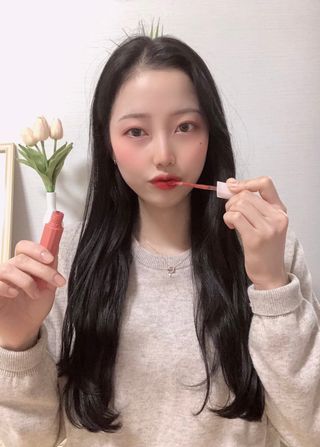 [블랙루즈]하프앤하프틴트 10종 中 벨벳5종 OR 글로우5종 중 택1 — 5점을 준 리뷰어가 2021년 2월 올린 사용 사진