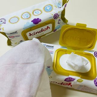 킨도 아기 물티슈 골드 일반형 — 5점을 준 리뷰어가 2021년 9월 올린 사용 사진