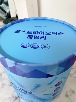 서울약사신협_포스트바이오틱스패밀리_5g x 100포 — 5점을 준 리뷰어가 2021년 3월 올린 사용 사진
