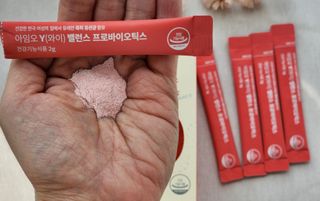 [질 유래 특허 유산균] 아임오 이너밸런스 프로바이오틱스 1박스 [30포] — 4점을 준 리뷰어가 2023년 3월 올린 사용 사진
