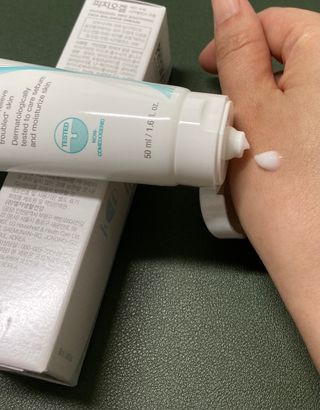 피지오겔 레드수딩 시카밸런스 크림 50ml — 5점을 준 리뷰어가 2022년 4월 올린 사용 사진