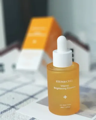 체르엠 스템앤셀 비타민 브라이트닝 에센스 30ml 1개 — 4점을 준 리뷰어가 2022년 3월 올린 사용 사진