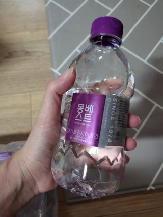 몽베스트 [MONTBEST] 330mL 20병 — 5점을 준 리뷰어가 2023년 7월 올린 사용 사진