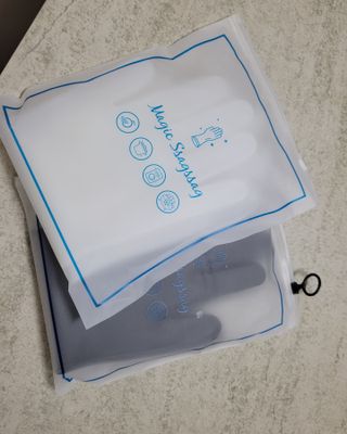 나무드 [매직싹싹] 고급형 친환경 실리콘 수세미 미끄럼방지 고무장갑 투명 1개 + 블랙 1개 캠핑용 야외 설거지 — 5점을 준 리뷰어가 2021년 9월 올린 사용 사진