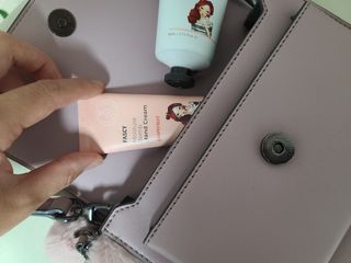 파시 FASCY 高保湿ハンドクリーム40ml+80ml セット — 5점을 준 리뷰어가 2021년 8월 올린 사용 사진