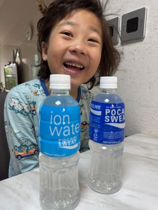 [동아오츠카] 포카리스웨트  500ml PET + 이온워터 500ml PET — 5점을 준 리뷰어가 2025년 6월 올린 사용 사진