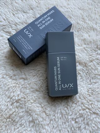 UVX 퀀텀 마스 올인원 선세럼 — 5점을 준 리뷰어가 2024년 2월 올린 사용 사진