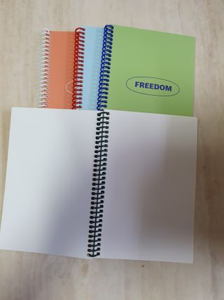 리훈 언제든지 필요한 기본 아이템 아무노트 4권세트+저점도펜[색상랜덤배송] — 5점을 준 리뷰어가 2021년 6월 올린 사용 사진