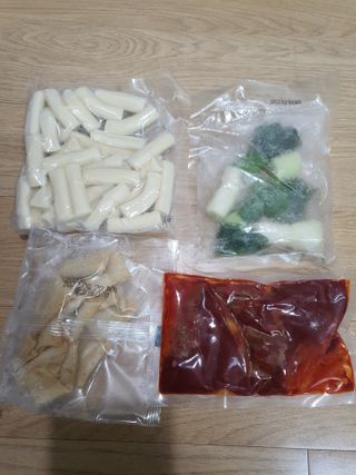 응큼떡볶이 — 5점을 준 리뷰어가 2021년 3월 올린 사용 사진