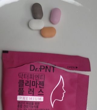 닥터피엔티 [Dr.PNT] 갱년기 여성을 위한 맞춤 종합 건강기능식품! 클리마젠 플러스 — 5점을 준 리뷰어가 2022년 12월 올린 사용 사진