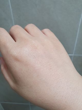 벨먼 내추럴스파 수분광채 스크럽 바디워시 600ml 5종 — 3.5점을 준 리뷰어가 2022년 5월 올린 사용 사진
