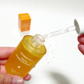체르엠 스템앤셀 비타민 브라이트닝 에센스 30ml 1개 — 5점을 준 리뷰어가 2021년 10월 올린 사용 사진