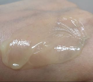 랑벨 비타 에너지 잡티 크림 75ml (피부 속 기미완화크림) — 5점을 준 리뷰어가 2022년 4월 올린 사용 사진