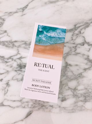 레츄얼 더 센트 바디로션 시크릿 파라다이스(500ml) — 4.5점을 준 리뷰어가 2022년 7월 올린 사용 사진