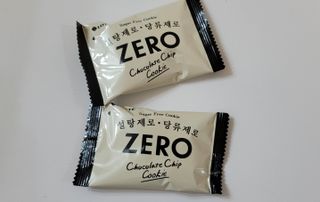 ZERO (초콜릿 칩 쿠키, 카카오 케이크, 후르츠 젤리, 아이스 콜라, 아이스 초코바) — 4점을 준 리뷰어가 2022년 6월 올린 사용 사진