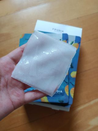 [후르디아] 골라쓰는 비건마스크팩 2종 -백년초 / 망고 — 5점을 준 리뷰어가 2021년 9월 올린 사용 사진
