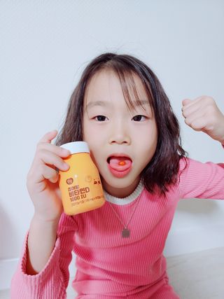 앙팡 츄어블 비타민D 1000 IU 130mg x 90정 — 5점을 준 리뷰어가 2022년 10월 올린 사용 사진