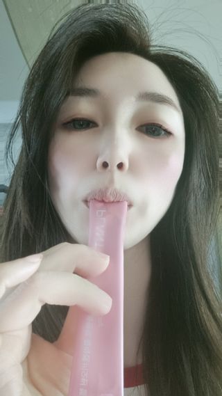 [NOW] 플랜트 콜라겐 비오틴 젤리 2박스_올리브영 전용 — 5점을 준 리뷰어가 2024년 5월 올린 사용 사진