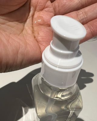 싱크스루 히알루론산 (think THROUGH HYALURONIC ACID Complex-2) — 5점을 준 리뷰어가 2022년 10월 올린 사용 사진