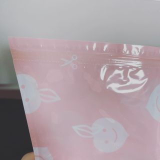 [후르디아] 코끼리 발 허물 팩-복숭아 풋 필링 마스크 3개 — 4점을 준 리뷰어가 2021년 4월 올린 사용 사진