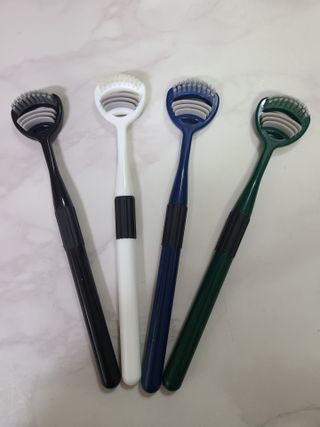 크리오 클리어스 혀백태제거 구취관리 혀클리너 — 5점을 준 리뷰어가 2021년 3월 올린 사용 사진