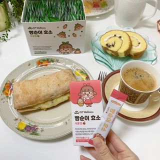 아이비웰니스 빵순이 식탁 위의 필수템! 빵순이 효소 키위맛 100포 + 석류맛 14포 (총 114포) — 5점을 준 리뷰어가 2022년 12월 올린 사용 사진