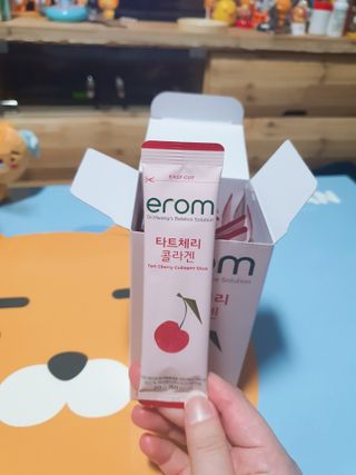 이롬 erom 타트체리 콜라겐 — 5점을 준 리뷰어가 2021년 3월 올린 사용 사진