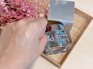 아이디플라코스메틱 아이디 페이스핏  시그니처 크림 50ml — 5점을 준 리뷰어가 2021년 10월 올린 사용 사진
