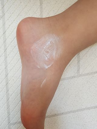 젠바이오 코스메틱스 젠바이오수딩크림]   가려운 피부 & 아토피 원픽 크림 — 5점을 준 리뷰어가 2022년 10월 올린 사용 사진