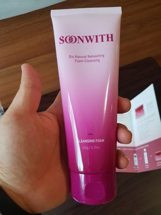 SOONWITH 바이오 내추럴 리프레싱 폼클렌징 — 5점을 준 리뷰어가 2021년 3월 올린 사용 사진