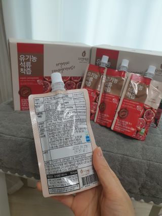 자연에온 유기농 석류 착즙 100mL 10개입 2BOX — 5점을 준 리뷰어가 2020년 12월 올린 사용 사진