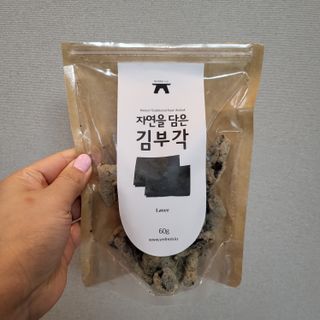 자연을담은모듬부각 — 5점을 준 리뷰어가 2022년 1월 올린 사용 사진