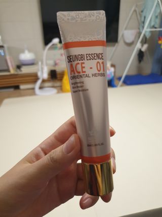 조아산코스메틱 에이스원 크림 + 에이스원 스킨 — 5점을 준 리뷰어가 2022년 4월 올린 사용 사진