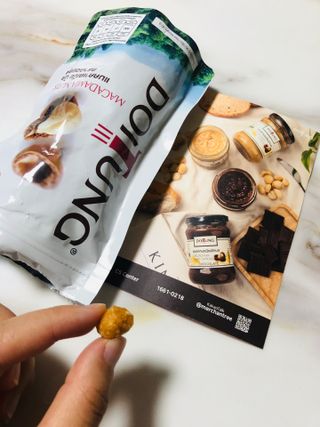 도이퉁 마카다미아 넛 90g  로얄 마카넛 오리지널 쏠트 허니 — 5점을 준 리뷰어가 2021년 9월 올린 사용 사진