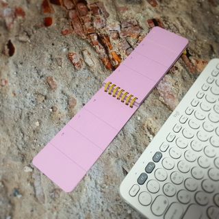리훈 언더모니터 위클리 플래너 + 다정한 스티커 8mm 원형 칼라 얼굴 표정 1장 — 5점을 준 리뷰어가 2022년 3월 올린 사용 사진