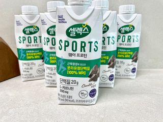 셀렉스스포츠 셀렉스 스포츠 웨이 프로틴 초콜릿 _ 330ml x 12팩 — 5점을 준 리뷰어가 2021년 3월 올린 사용 사진
