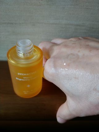 체르엠 비타민 브라이트닝 에센스 + 콜라겐앰플 세트 — 5점을 준 리뷰어가 2021년 6월 올린 사용 사진