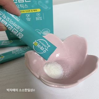 [유산균] 오마이락 장편한습관 프로바이오틱스 30P — 5점을 준 리뷰어가 2022년 11월 올린 사용 사진