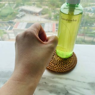 스킨큐어 산다화 순한 클렌징 동백 오일 200ml — 5점을 준 리뷰어가 2023년 4월 올린 사용 사진