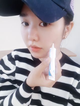 히루스카 포스트아크네 클리어 — 5점을 준 리뷰어가 2021년 2월 올린 사용 사진