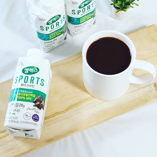 셀렉스스포츠 셀렉스 스포츠 웨이 프로틴 초콜릿 _ 330ml x 12팩 — 5점을 준 리뷰어가 2021년 5월 올린 사용 사진