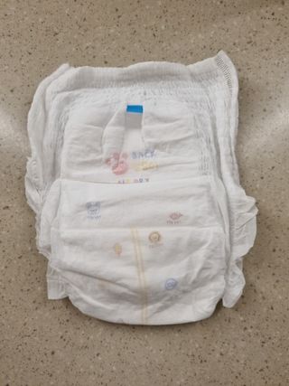 쿠잉 에어드라이  풀커버 팬티기저귀 (L/XL/XXL/XXXL) 1팩 — 5점을 준 리뷰어가 2022년 12월 올린 사용 사진