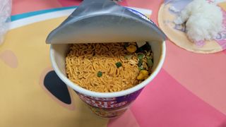 NISSIN 닛신 컵누들  4종 - 씨푸드오리지날, 씨푸드 스파이시, 씨푸드 커리, 씨푸드 XO소스 — 5점을 준 리뷰어가 2022년 11월 올린 사용 사진
