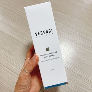 세렌디뷰티 퓨어델라 부스팅 바디크림 — 4.5점을 준 리뷰어가 2021년 7월 올린 사용 사진