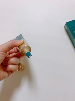 [NEW 탄력유턴 아이크림] AHC 유스 래스팅 리얼 아이크림 포 페이스 — 5점을 준 리뷰어가 2021년 3월 올린 사용 사진